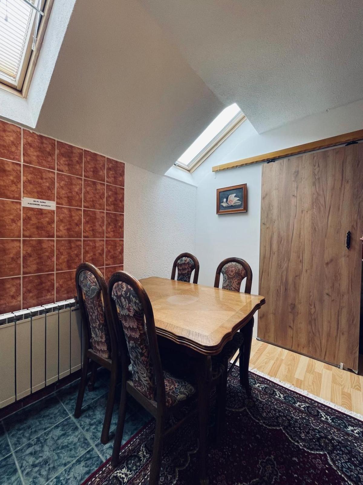 Uspinjaca Apartment Sarajevo Bagian luar foto