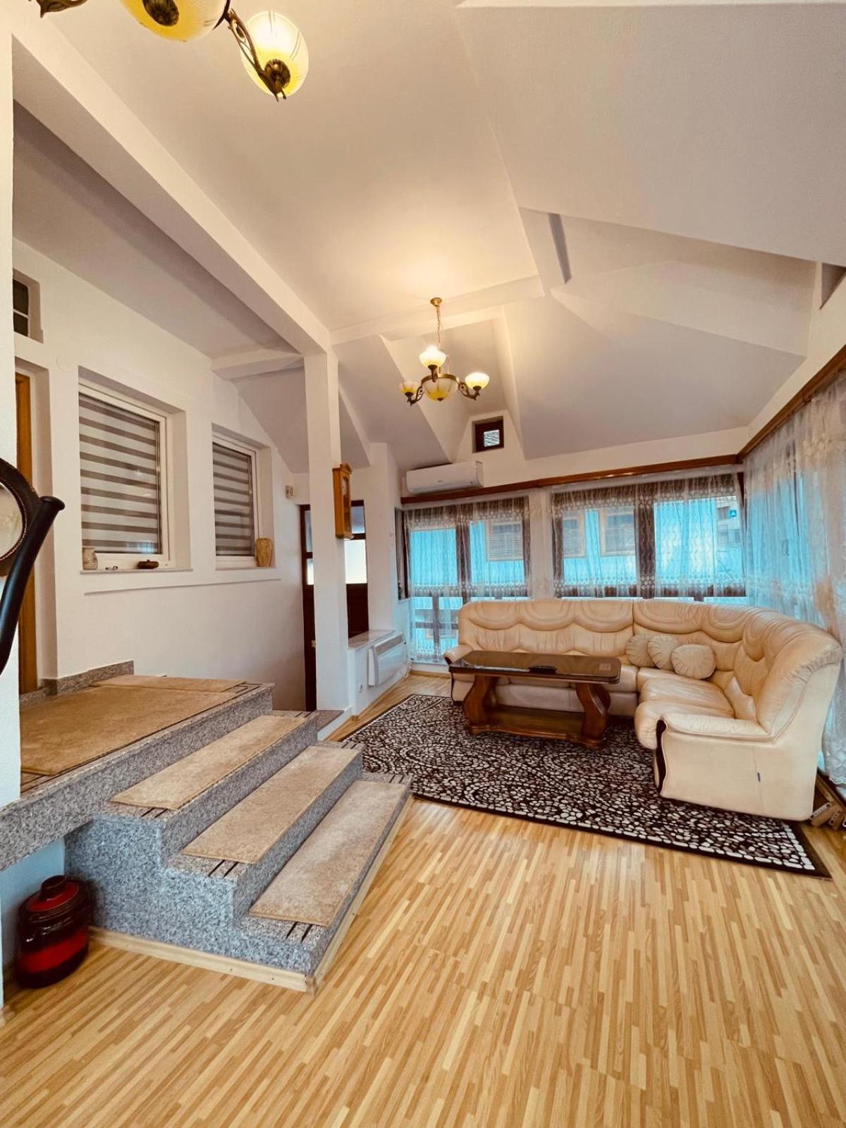 Uspinjaca Apartment Sarajevo Bagian luar foto