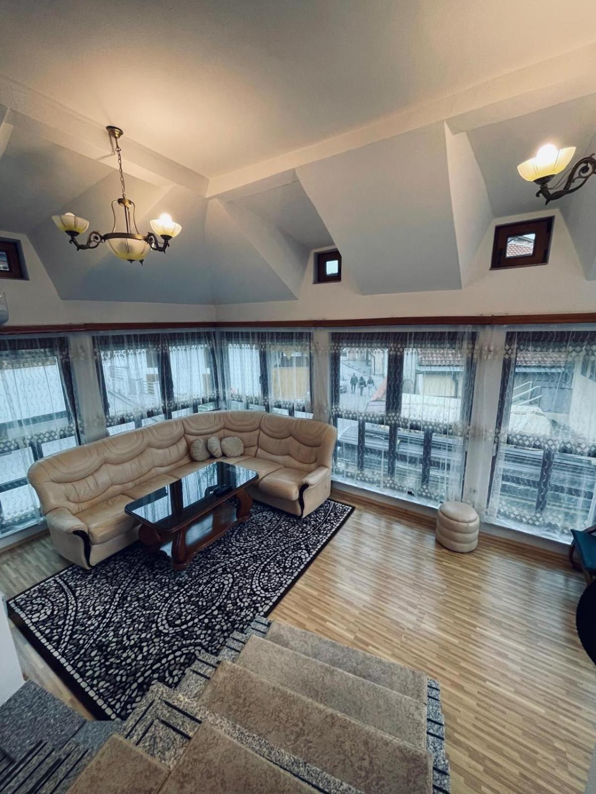 Uspinjaca Apartment Sarajevo Bagian luar foto